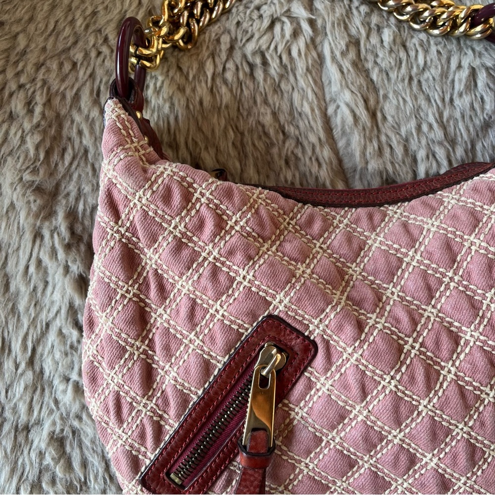 MARC JACOBS Banana Pink Denim Quilted Gold Chain Hobo Bag - Picture 4 of 15